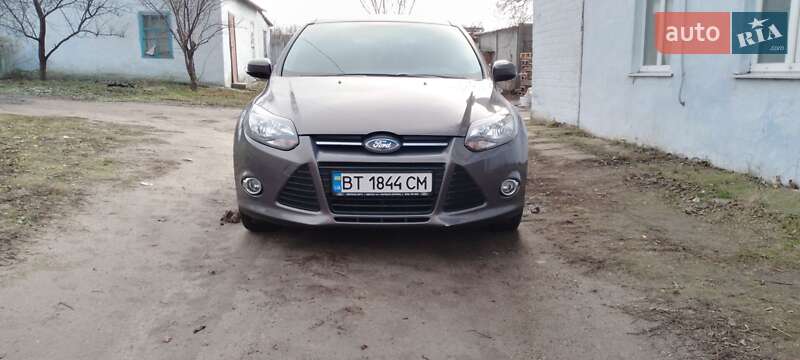 Хэтчбек Ford Focus 2013 в Великой Александровке
