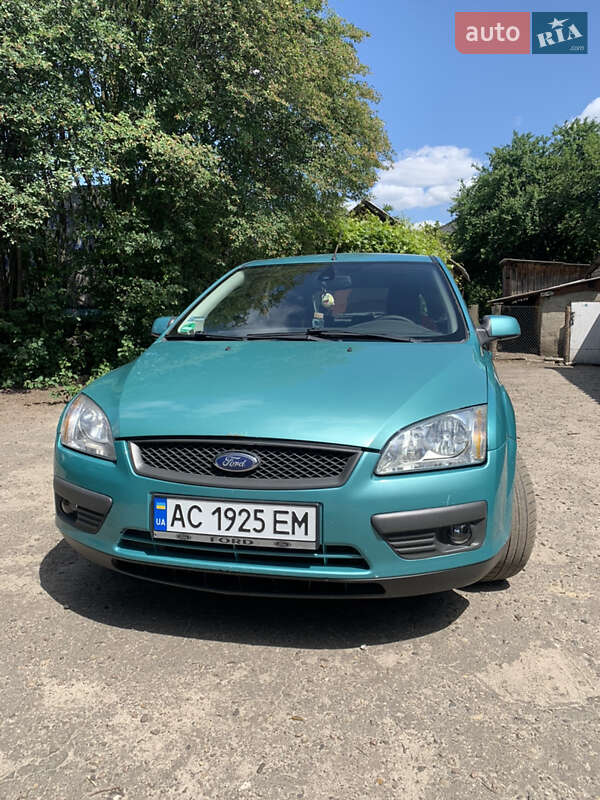 Хэтчбек Ford Focus 2007 в Маневичах