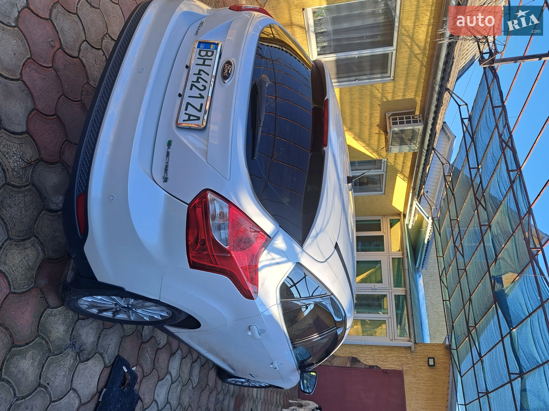 2013 Ford Focus - мініатюра 2