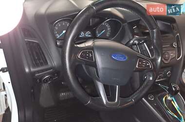 Седан Ford Focus 2015 в Киеве