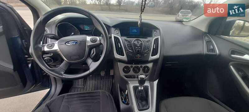 Универсал Ford Focus 2011 в Изюме