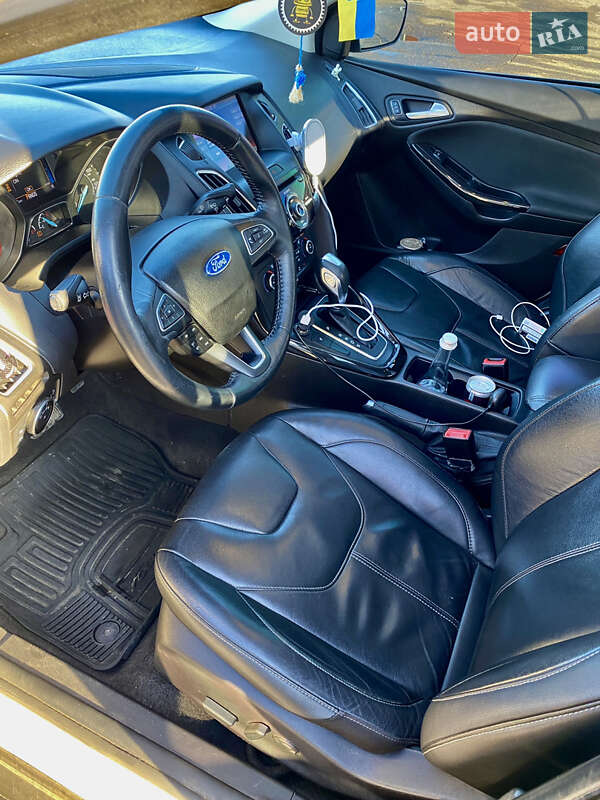 Седан Ford Focus 2015 в Николаеве фото 22 Седан Ford Focus 2015 в Николаеве