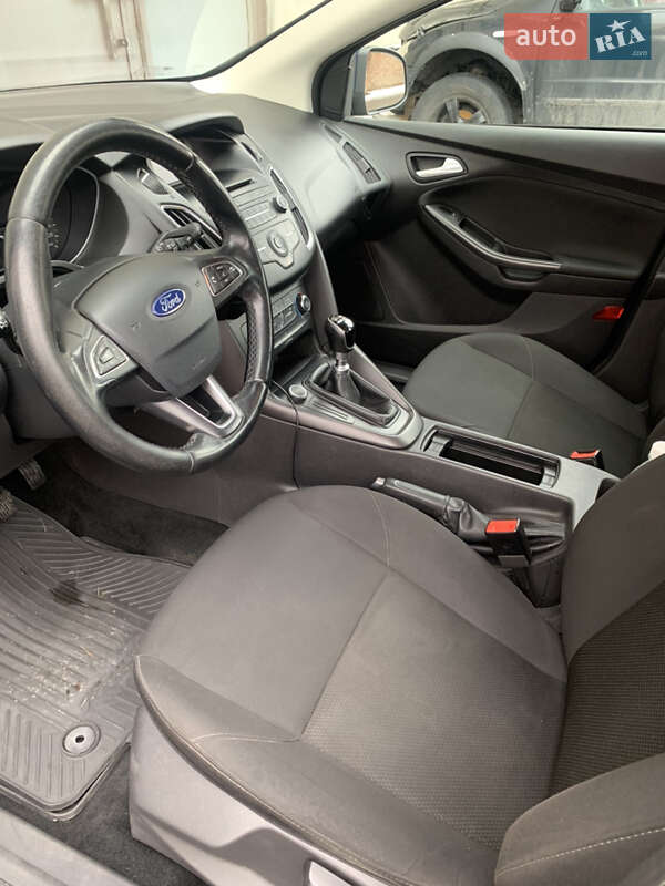 Хэтчбек Ford Focus 2017 в Ровно