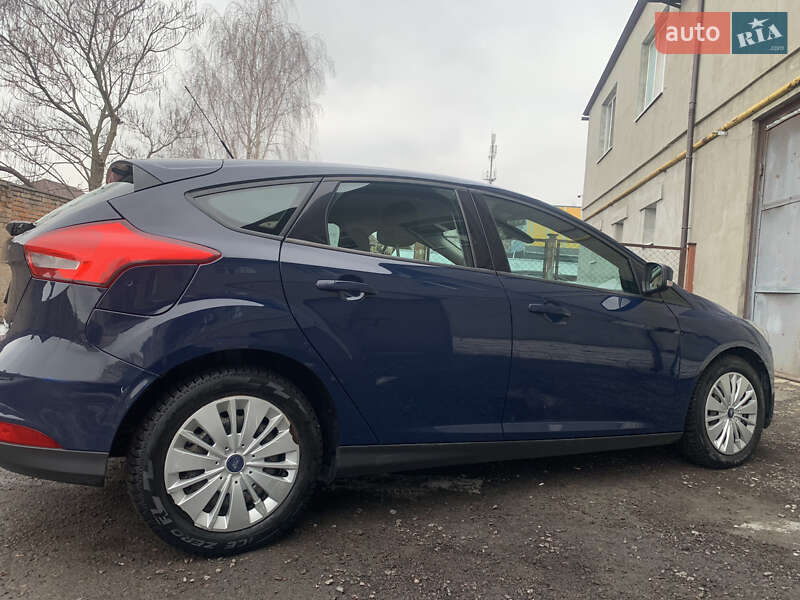 Хэтчбек Ford Focus 2017 в Ровно