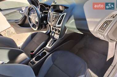 Седан Ford Focus 2014 в 