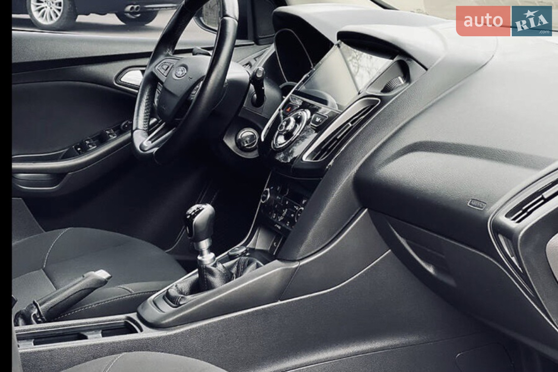 2016 Ford Focus - мініатюра 2