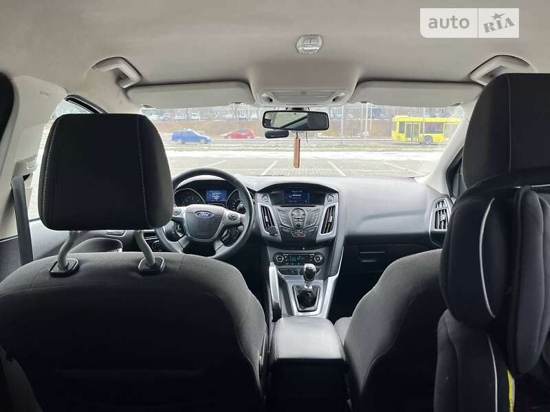 Хэтчбек Ford Focus 2011 в Львове фото 12 Хэтчбек Ford Focus 2011 в Львове
