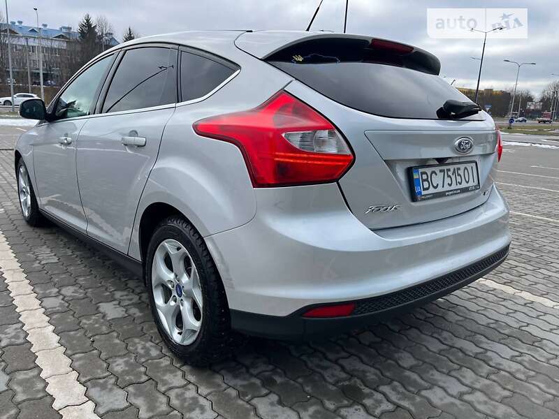 Хэтчбек Ford Focus 2011 в Львове фото 17 Хэтчбек Ford Focus 2011 в Львове