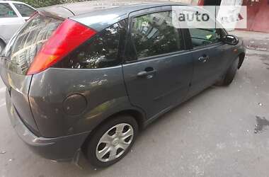 Хэтчбек Ford Focus 2003 в Чернигове