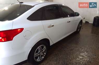 Седан Ford Focus 2017 в 