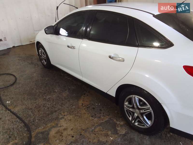 Седан Ford Focus 2017 в Кривом Роге