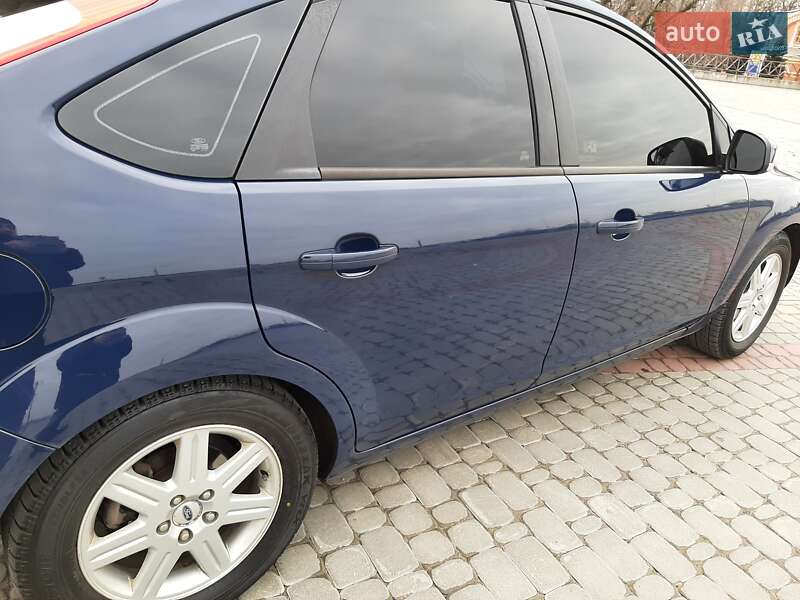 Хэтчбек Ford Focus 2010 в Харькове фото 7 Хэтчбек Ford Focus 2010 в Харькове