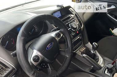 Универсал Ford Focus 2014 в 