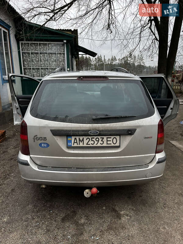Универсал Ford Focus 2002 в Малине