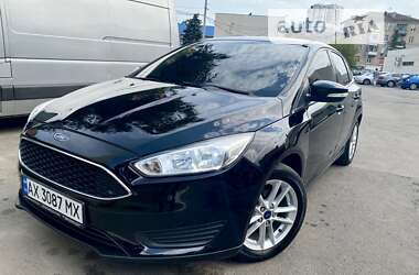 Хэтчбек Ford Focus 2015 в Харькове