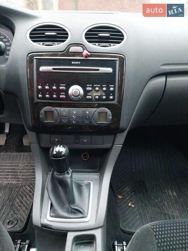Седан Ford Focus 2005 в Житомире