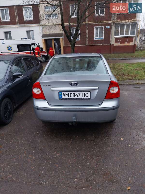 Седан Ford Focus 2005 в Житомирі фото 3 Седан Ford Focus 2005 в Житомирі