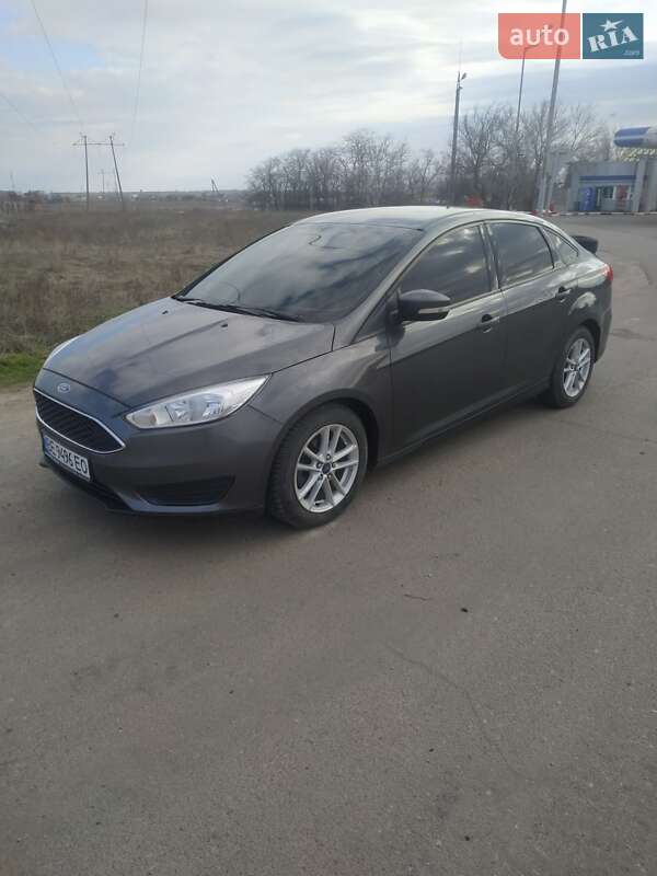 Седан Ford Focus 2015 в Николаеве