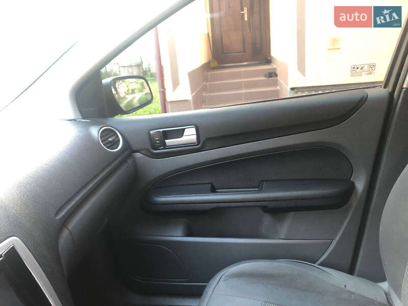 Универсал Ford Focus 2006 в Ивано-Франковске
