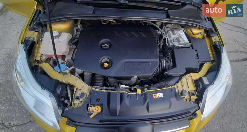 Хэтчбек Ford Focus 2011 в Харькове