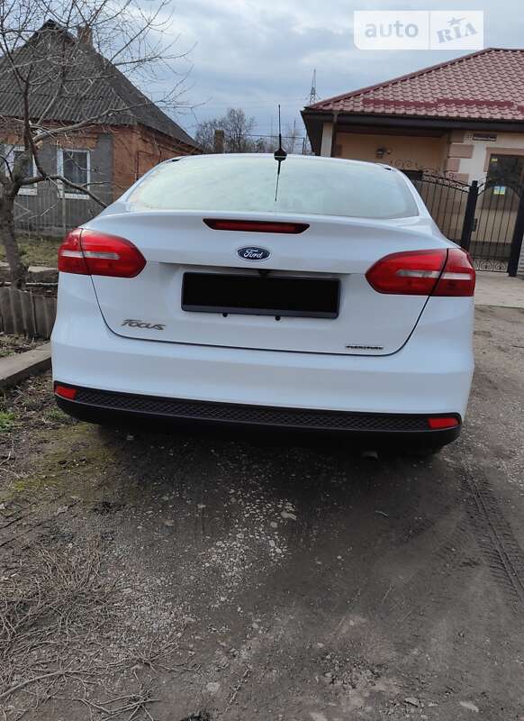 Седан Ford Focus 2016 в Кривому Розі