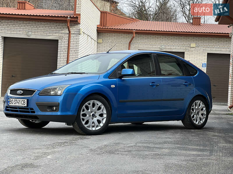 Хэтчбек Ford Focus 2005 в Тернополе