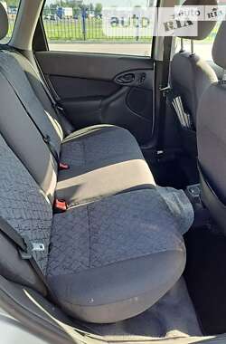 Универсал Ford Focus 2001 в Луцке