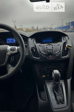 Седан Ford Focus 2013 в Каменец-Подольском