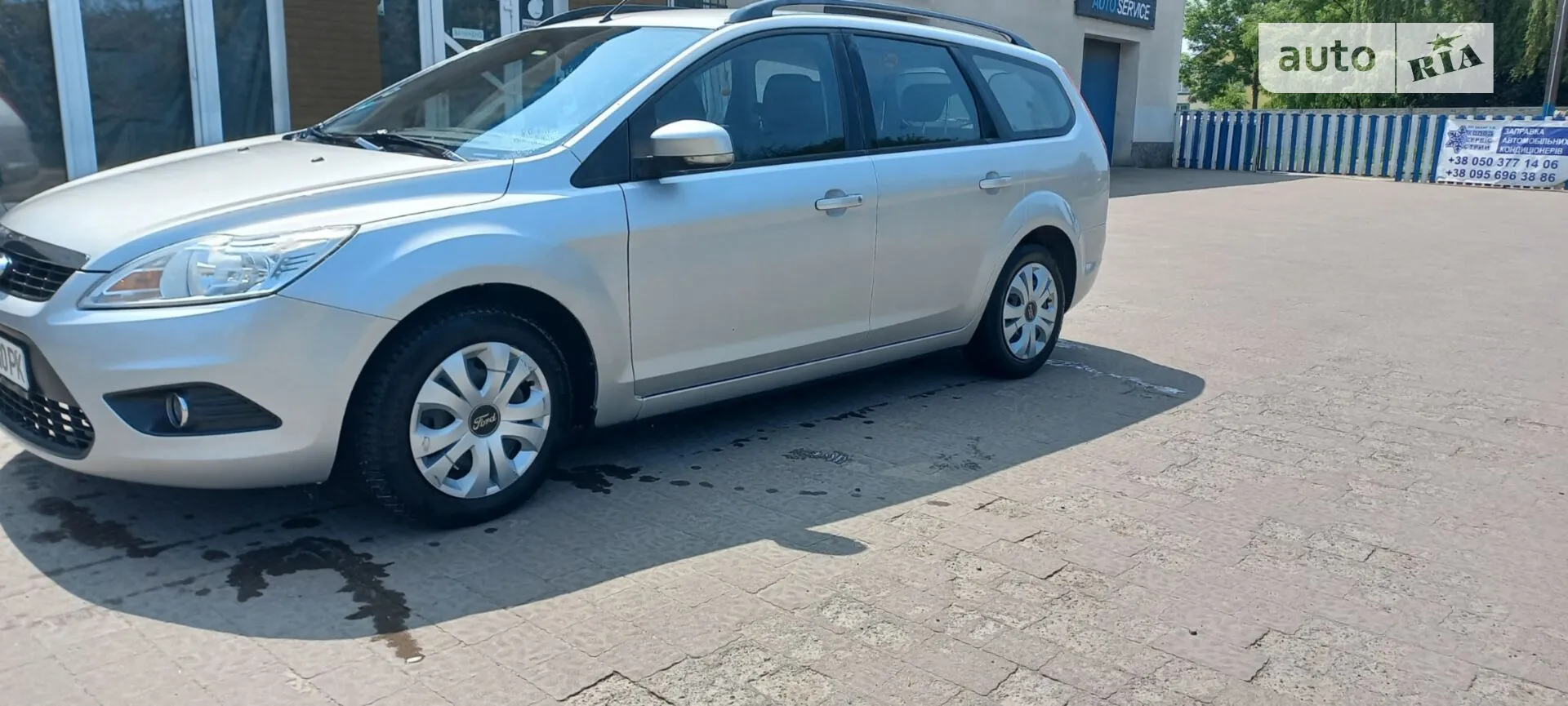 2010 Ford Focus - мініатюра 9