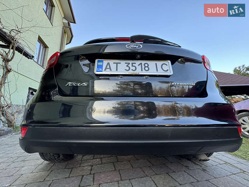 Хэтчбек Ford Focus 2015 в Рожнятове