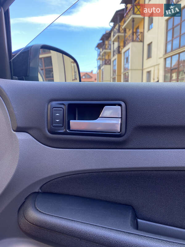 Хетчбек Ford Focus 2008 в Чернівцях