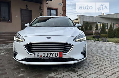 Универсал Ford Focus 2018 в Черновцах