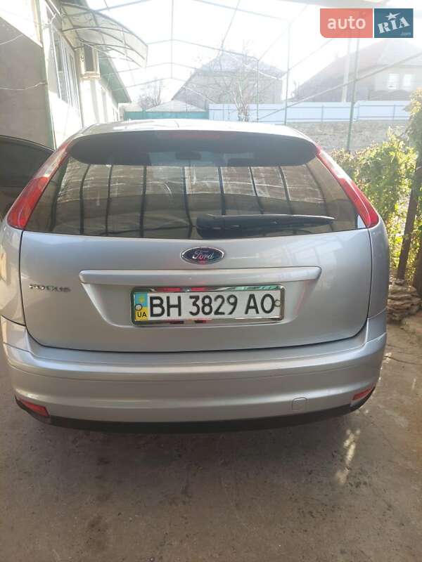 Хэтчбек Ford Focus 2007 в Болграде