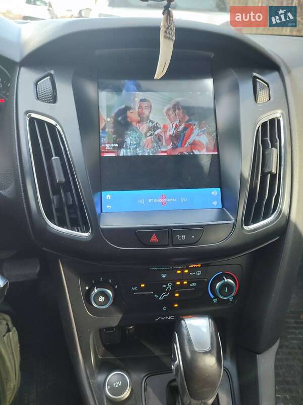 Седан Ford Focus 2015 в Чернігові