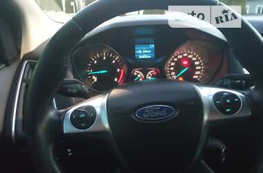 Хэтчбек Ford Focus 2014 в Виннице