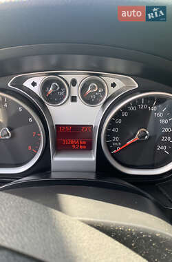 Седан Ford Focus 2008 в 