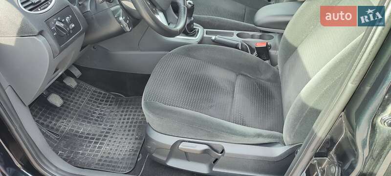 Седан Ford Focus 2007 в Горишних Плавнях