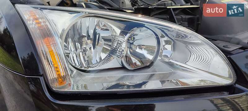 Седан Ford Focus 2007 в Горишних Плавнях