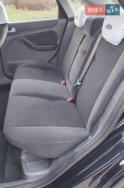 Седан Ford Focus 2007 в 
