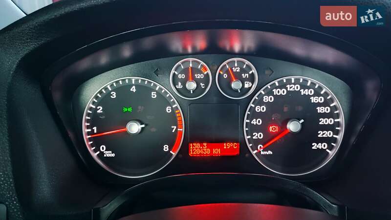 Седан Ford Focus 2007 в Горишних Плавнях