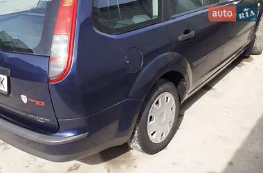 Универсал Ford Focus 2005 в Ровно