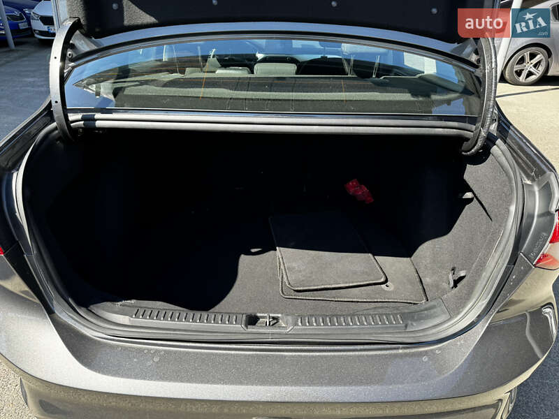 Седан Ford Focus 2019 в Києві