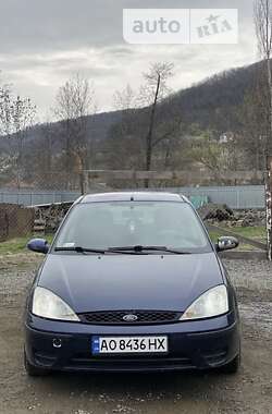 Хэтчбек Ford Focus 2002 в Мукачево