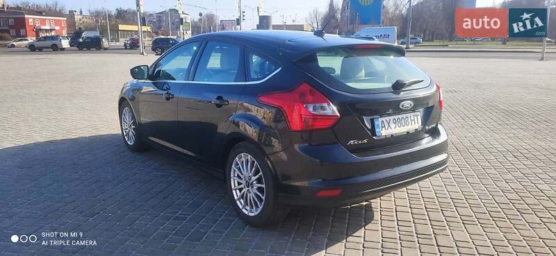 Хэтчбек Ford Focus 2013 в Харькове