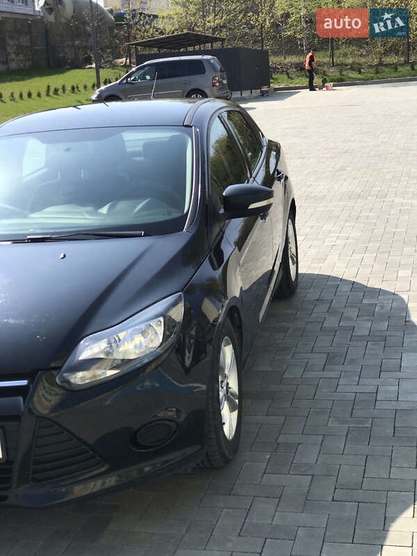 Седан Ford Focus 2012 в Луцке