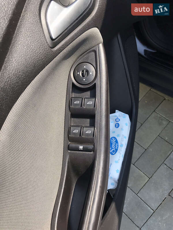 Седан Ford Focus 2012 в Луцке