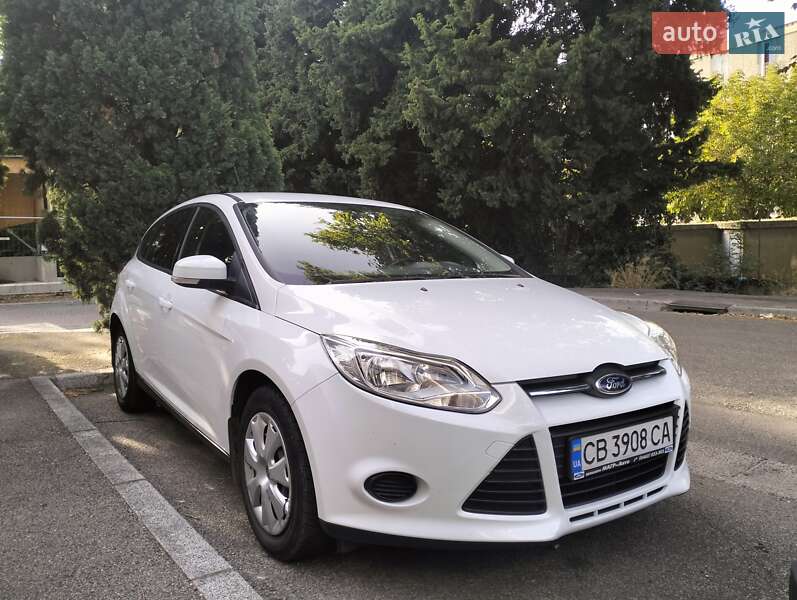 Хэтчбек Ford Focus 2013 в Чернигове