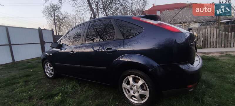 Хетчбек Ford Focus 2005 в Макарові