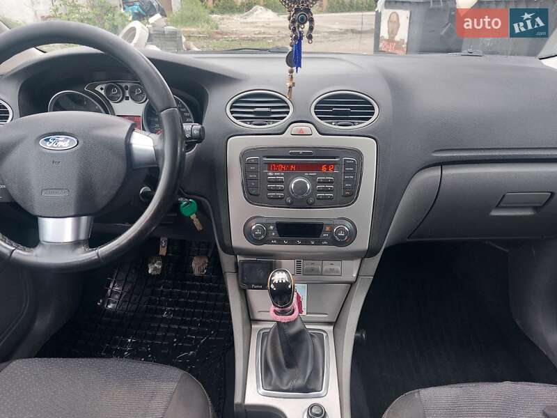 Универсал Ford Focus 2010 в Калуше