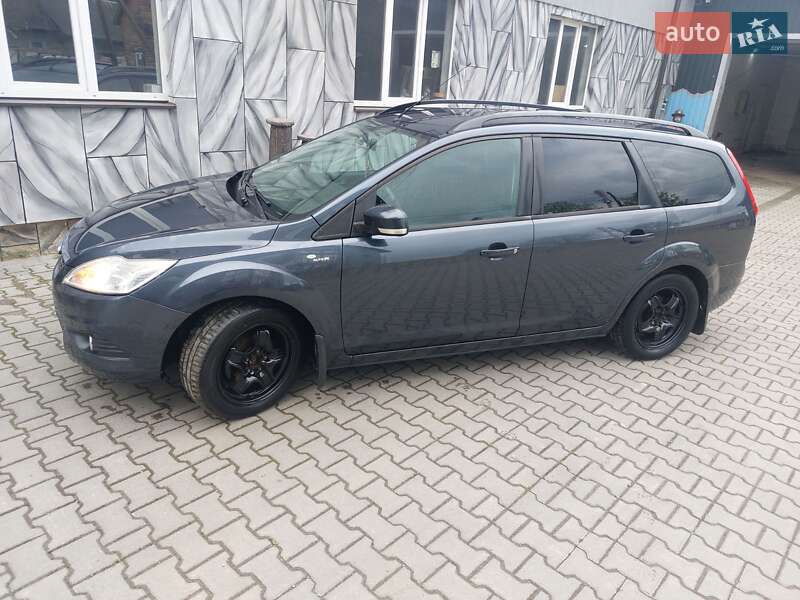 Универсал Ford Focus 2010 в Калуше